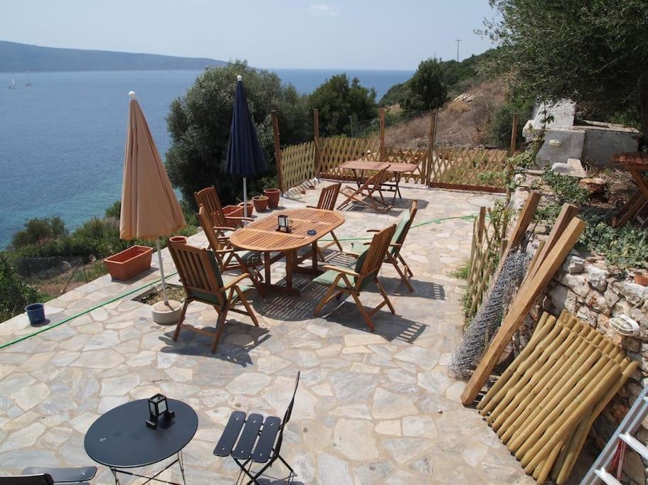 Villa With Breathtaking Views And Private Beach Agios Dimitrios  Exterior foto